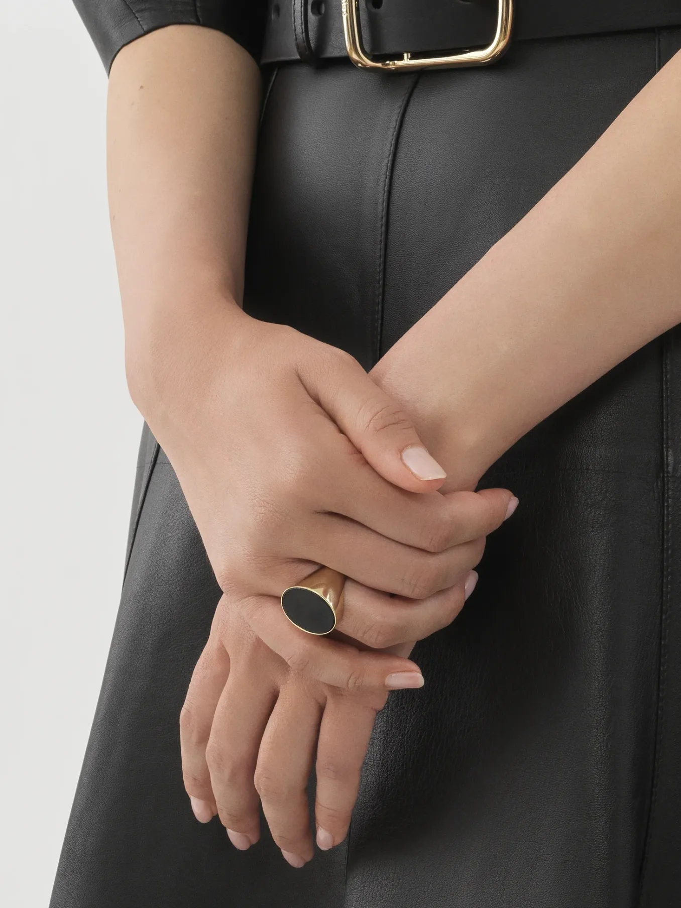 Bijoux-Chloé Bague Nancy Avec Chaine Gold Color