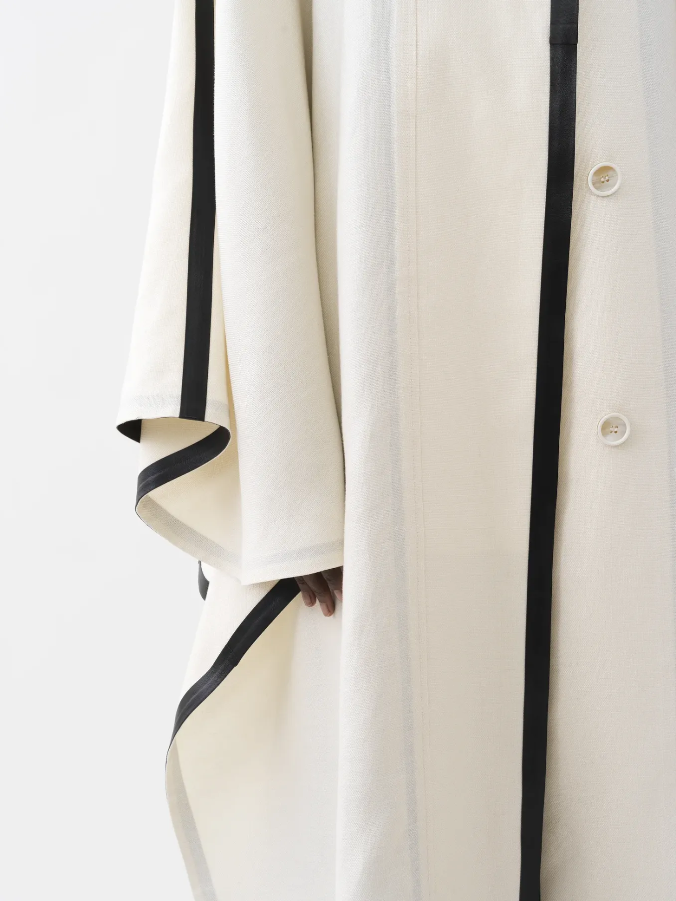 Lin-Chloé Cape Oversize A Capuche Coconut Milk