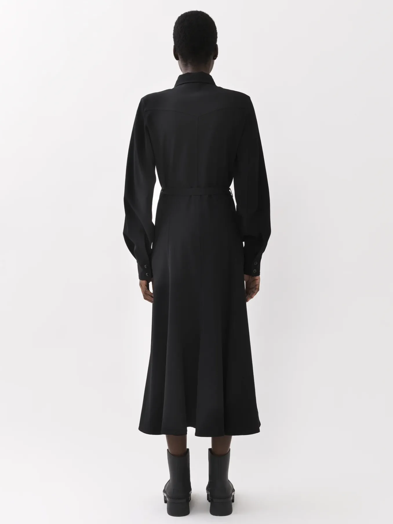 Robes-Chloé Robe Chemise Midi Ceinturee Noir